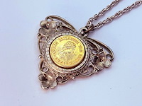 Pendant collier ''queen elisabeth inspired'' - n.f.s. - afbeelding 1 van  6