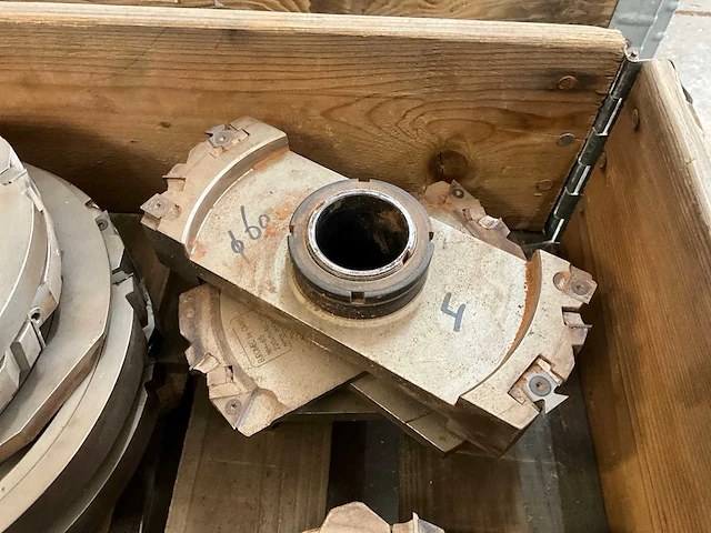 Pennenbank en profileer freesgereedschap - afbeelding 5 van  12