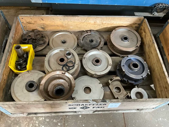 Pennenbank en profileer freesgereedschap - afbeelding 1 van  11