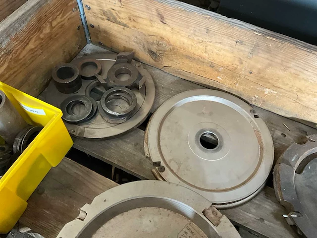 Pennenbank en profileer freesgereedschap - afbeelding 8 van  11