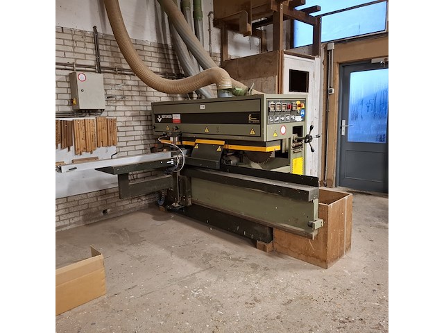 Pennenbank, vertongen, p04 - afbeelding 1 van  11