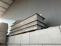 Pennwalt horizontale kunststof bak - afbeelding 1 van  2