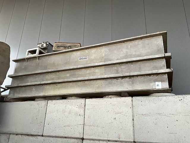 Pennwalt horizontale kunststof bak - afbeelding 2 van  2