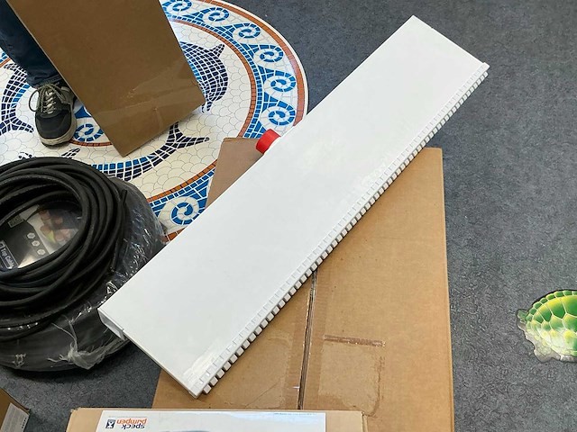 Pentair magicfalls 900mm inbouw waterval - afbeelding 1 van  3