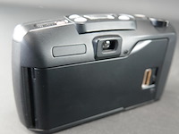 Pentax espio 738 analoge compactcamera met een 38-70mm zoomlens - afbeelding 3 van  5
