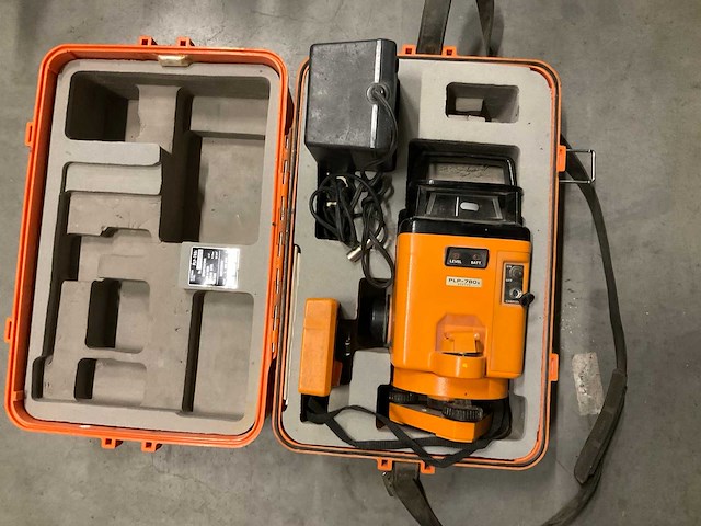 Pentax plp-780s bouwlaser - afbeelding 1 van  3
