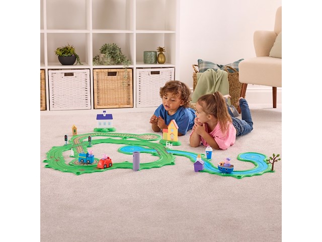 Peppa pig whizz around peppa's grote wijde wereld speelset - afbeelding 2 van  2