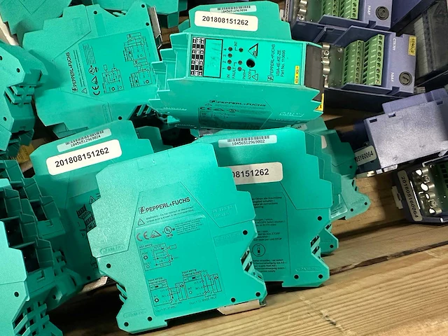 Pepperl+fuchs, ifm - partij elektronica: industriële automatiseringsmodules, sensoren en plc-componenten - afbeelding 4 van  8