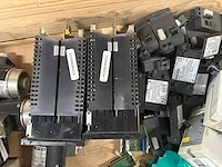 Pepperl+fuchs, ifm - partij elektronica: industriële automatiseringsmodules, sensoren en plc-componenten - afbeelding 8 van  8