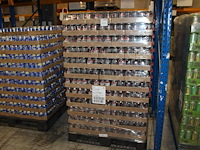 Pepsi cherry flavor. 120 trays a 24 blikken 0,33l. totaal 2880 blikken. tht 2-26. bod is inclusief 432 euro... - afbeelding 1 van  3