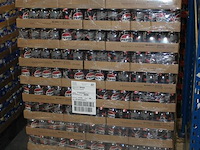 Pepsi cherry flavor. 120 trays a 24 blikken 0,33l. totaal 2880 blikken. tht 2-26. bod is inclusief 432 euro... - afbeelding 2 van  3