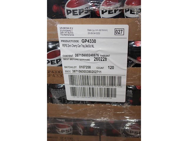 Pepsi cherry flavor. 120 trays a 24 blikken 0,33l. totaal 2880 blikken. tht 2-26. bod is inclusief 432 euro... - afbeelding 3 van  3