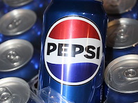 Pepsi cola. 88 trays a 24 blikken 0,33l. totaal 2112 blikken. tht 5-26. bod is inclusief 316,80 euro statie... - afbeelding 2 van  2