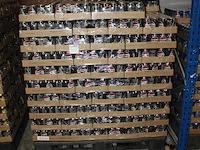 Pepsi cola zero. 98 trays a 24 blikken 0,33l. totaal 2352 blikken. tht 3-26. bod is inclusief 352,80 euro s... - afbeelding 2 van  3