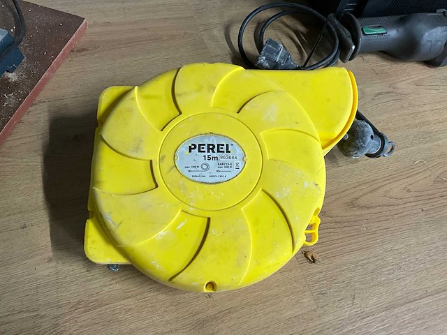 Perel 15 m verlengkabelhaspel - afbeelding 2 van  3