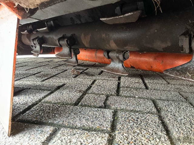 Perfect klepelmaaier - afbeelding 2 van  12