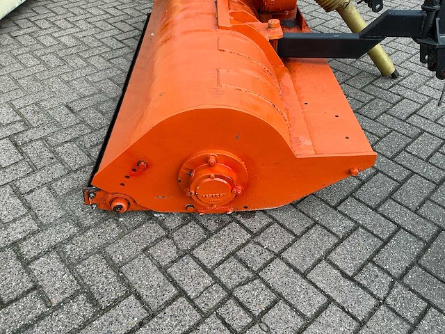 Perfect klepelmaaier - afbeelding 6 van  12