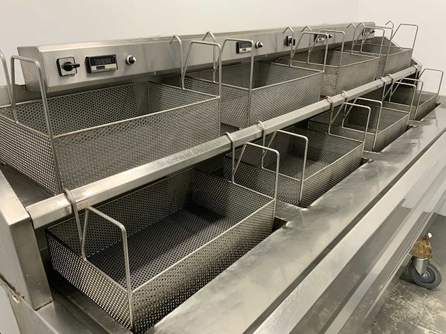 Perfecta - summum special e 4 pans - 4-pans productiekeuken friteusewand - afbeelding 10 van  14