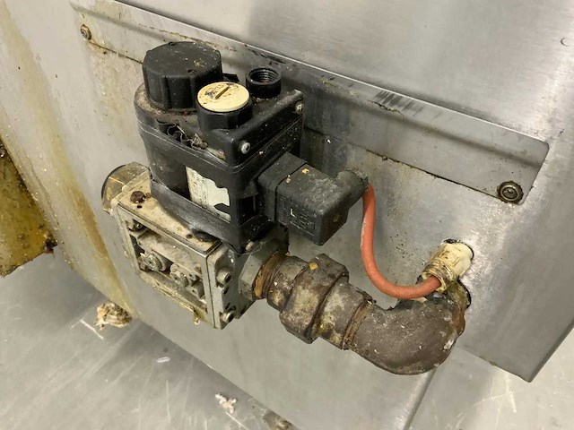 Perfecta - summum special e 4 pans - 4-pans productiekeuken friteusewand - afbeelding 14 van  14