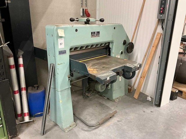 Perfecta acmb 83 1972 papiersnijmachine - afbeelding 2 van  6