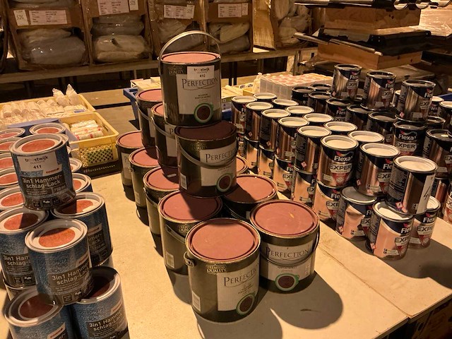 Perfection muurverf 2.5l (14x) - afbeelding 1 van  2