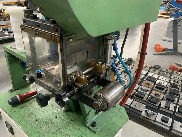 Perfomachine // pers 'eps4' - afbeelding 1 van  9