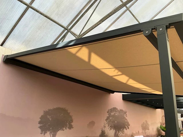 Pergola zonwering - afbeelding 6 van  10