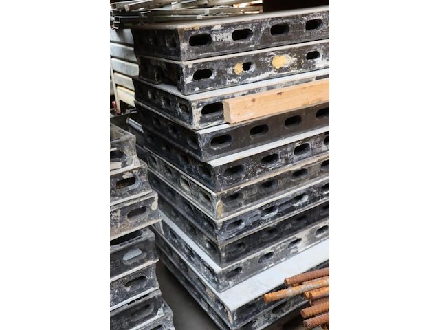 Peri duo bekistingspanelen dp 6, diverse afmetingen - 23 stuks - afbeelding 7 van  7