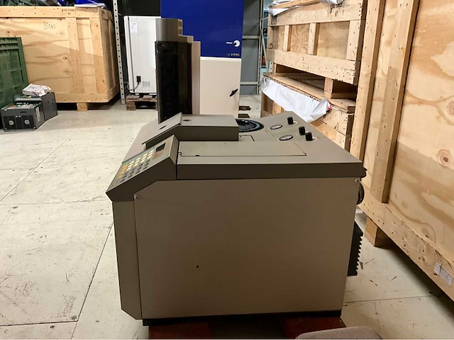 Perkin elmer autosystem xl gaschromatograaf - afbeelding 4 van  10