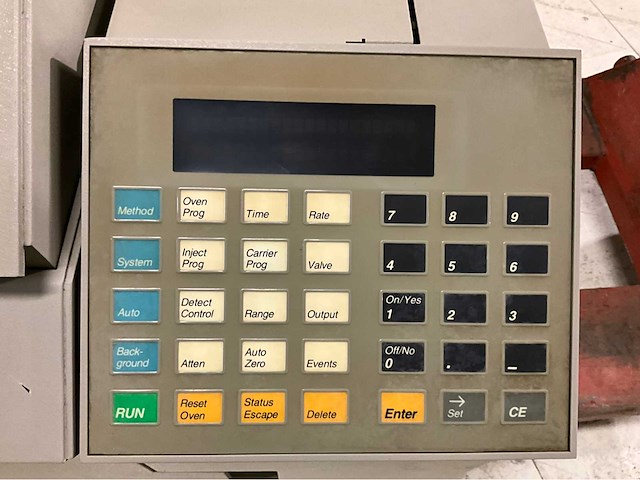 Perkin elmer autosystem xl gaschromatograaf - afbeelding 9 van  10
