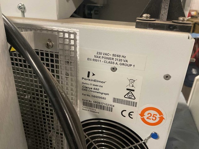 Perkin elmer clarus 680 gas chromatograph - afbeelding 2 van  10