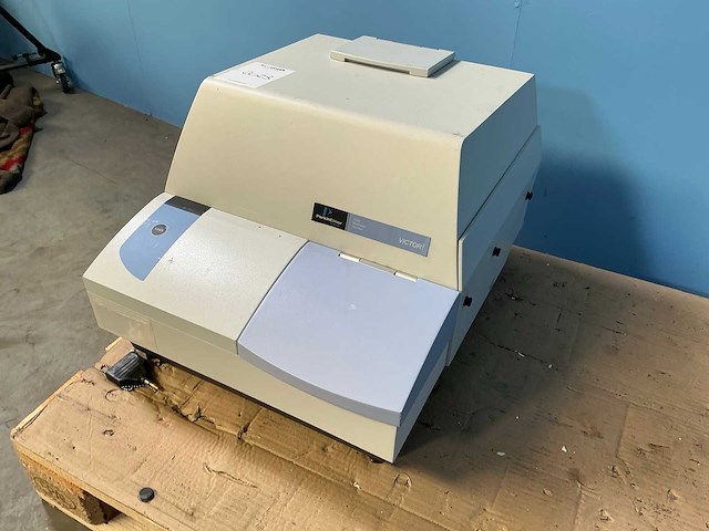Perkin elmer victor3 1420 laboratorium microplaatlezer - afbeelding 2 van  6