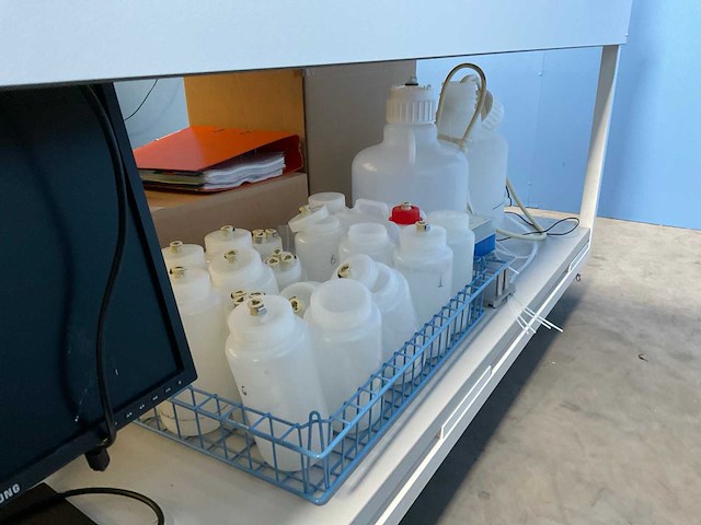 Perkinelmer chemagic 360 magnetische scheider - afbeelding 6 van  17