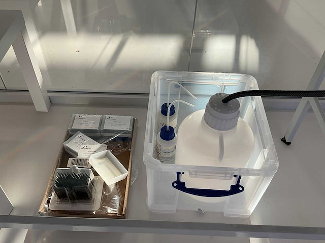 Perkinelmer janus g3 automatisch pipetteersysteem - afbeelding 8 van  22