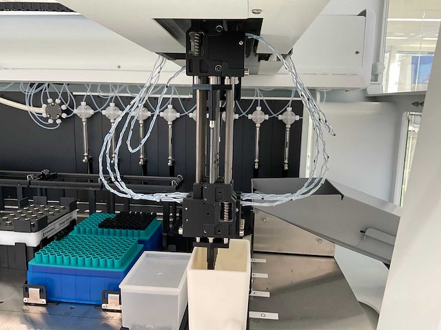Perkinelmer janus g3 automatisch pipetteersysteem - afbeelding 20 van  22