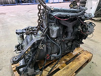 Perkins - 4 cilinder - motor blok - afbeelding 10 van  10