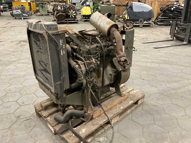 Perkins 248 dieselmotor turbo - afbeelding 1 van  10
