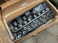 Perkins cylinder head - afbeelding 1 van  3