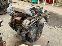 Perkins laad/ graafcombinate dieselmotor - afbeelding 5 van  10