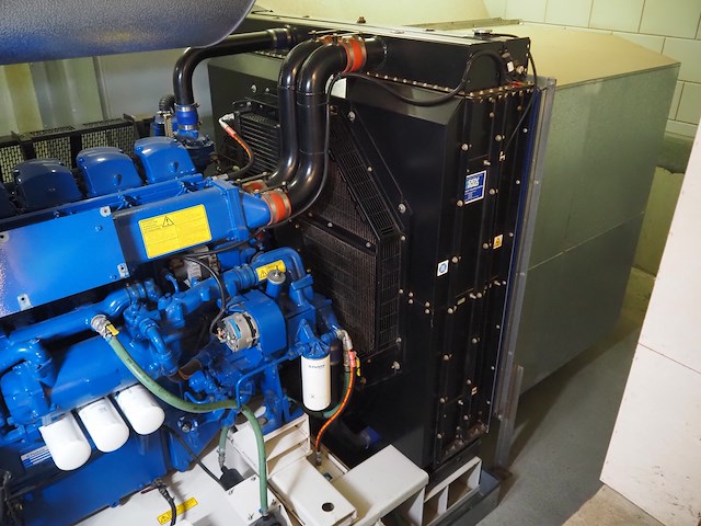 Perkins / zwart techniek power generation - afbeelding 12 van  17