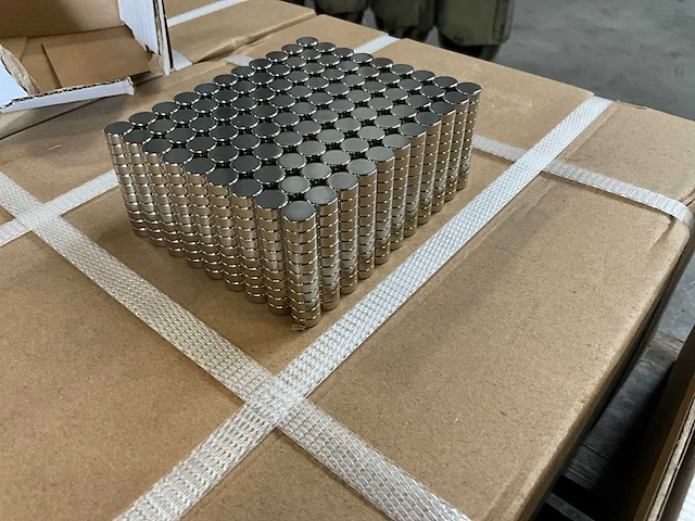 Permanent magnet rond partij magneten - afbeelding 1 van  4