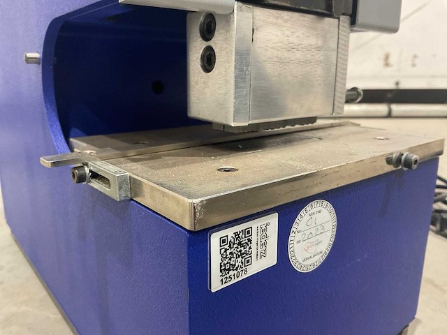 Pernuma - preegstempel machine - afbeelding 5 van  7