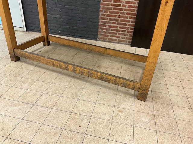 Peroni eikenhouten statafel met ijsbak - afbeelding 6 van  10