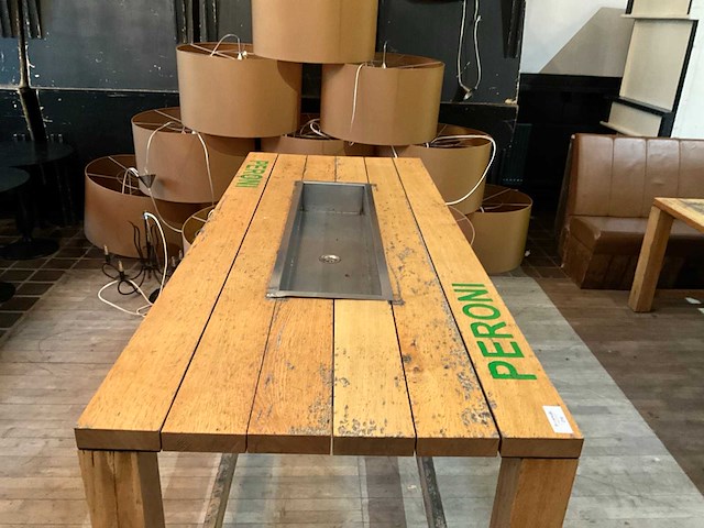 Peroni eikenhouten statafel met ijsbak - afbeelding 2 van  8