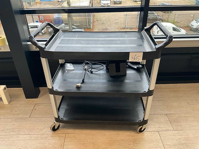 Perrontram - afbeelding 2 van  2