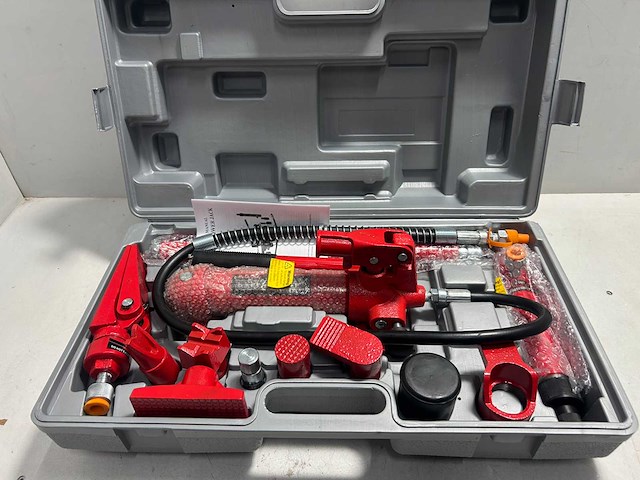 Pers / uitdeukset 4 ton hydraulisch - afbeelding 1 van  3