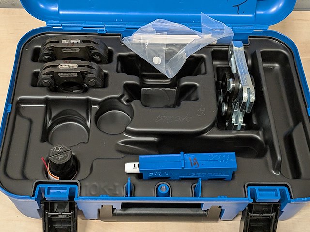 Persbek set in koffer, geberit, mapress - afbeelding 2 van  11