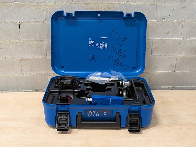 Persbek set in koffer, geberit, mapress - afbeelding 1 van  11