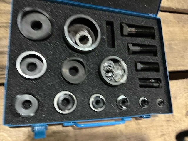 Persgereedschap - afbeelding 1 van  2