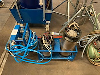 Persluchtcompressor - afbeelding 1 van  8